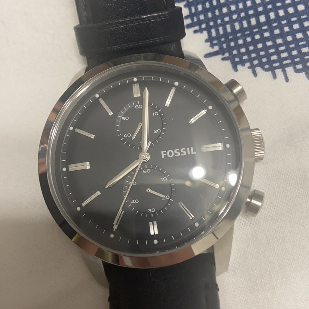 Fossil Watch - Picture 2 of 5